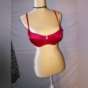 Vintage Victoria's Secret  36B Very Sexy red push up bra  E.U.C.